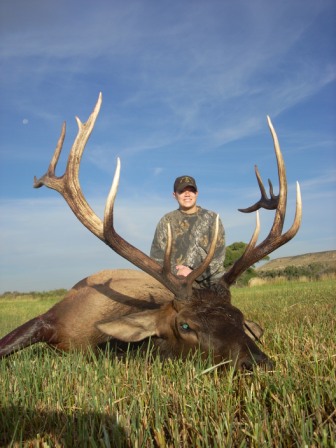 wyoming elk hunting outfitters